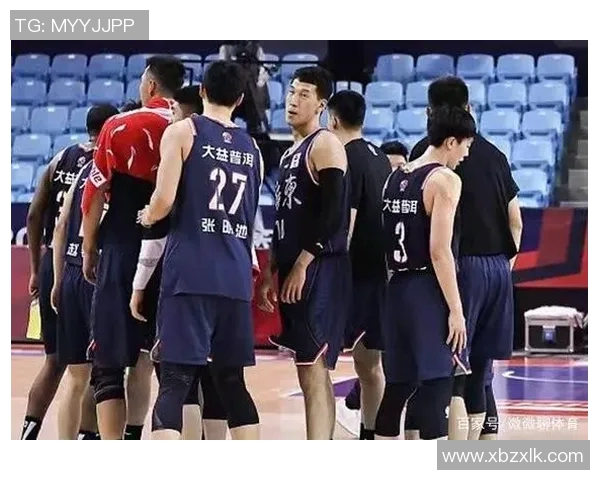 深圳篮球队以98分稳居大师赛积分榜首位争夺冠军的希望依然强烈